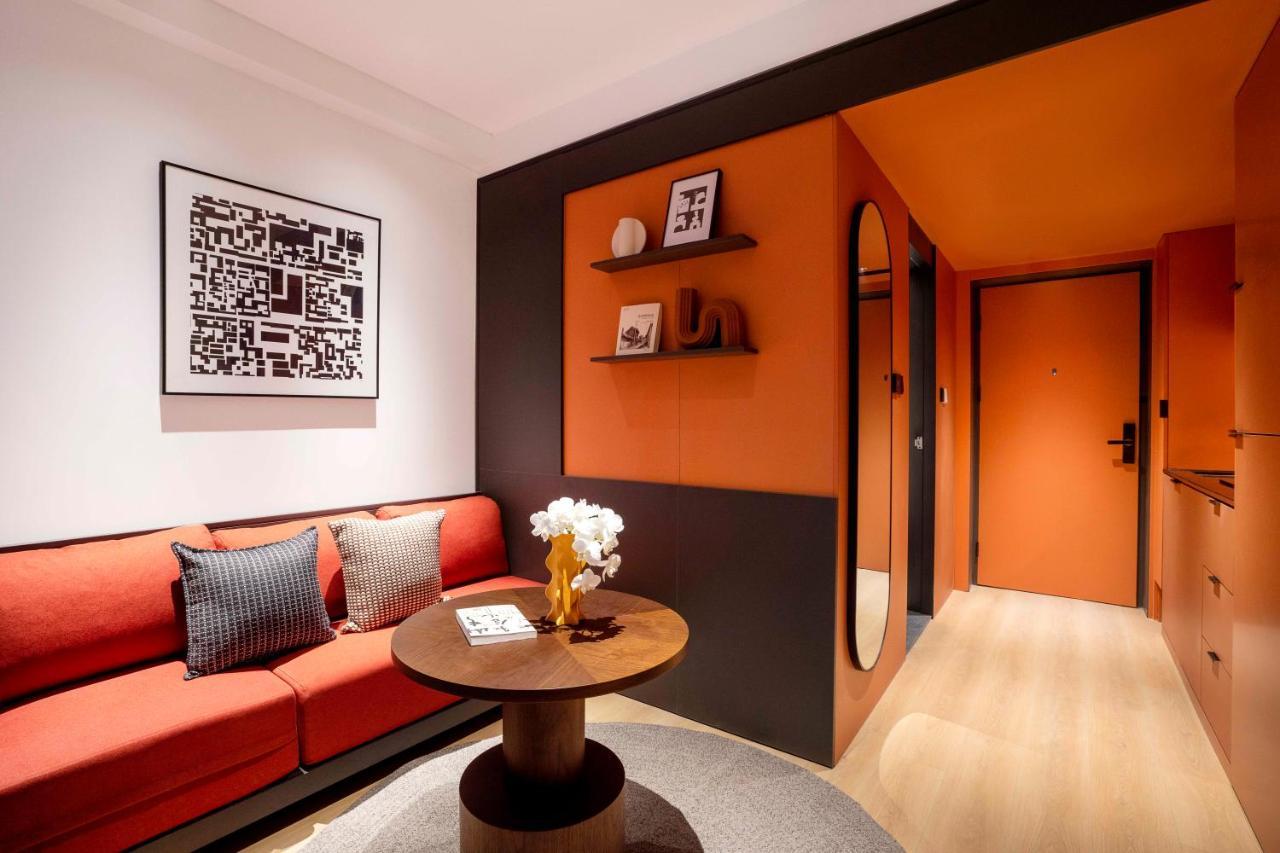 Base-Beijing Wangfujing Serviced Apartment- In Hutong &Bike Rental &Close To Forbidden City, Tian'Anmen Square &Subway Nearby &Free Coffee &Washing Machine,Kitchen &Restaurant Discount &English Speaking &High Speed Free Wifi Exteriör bild