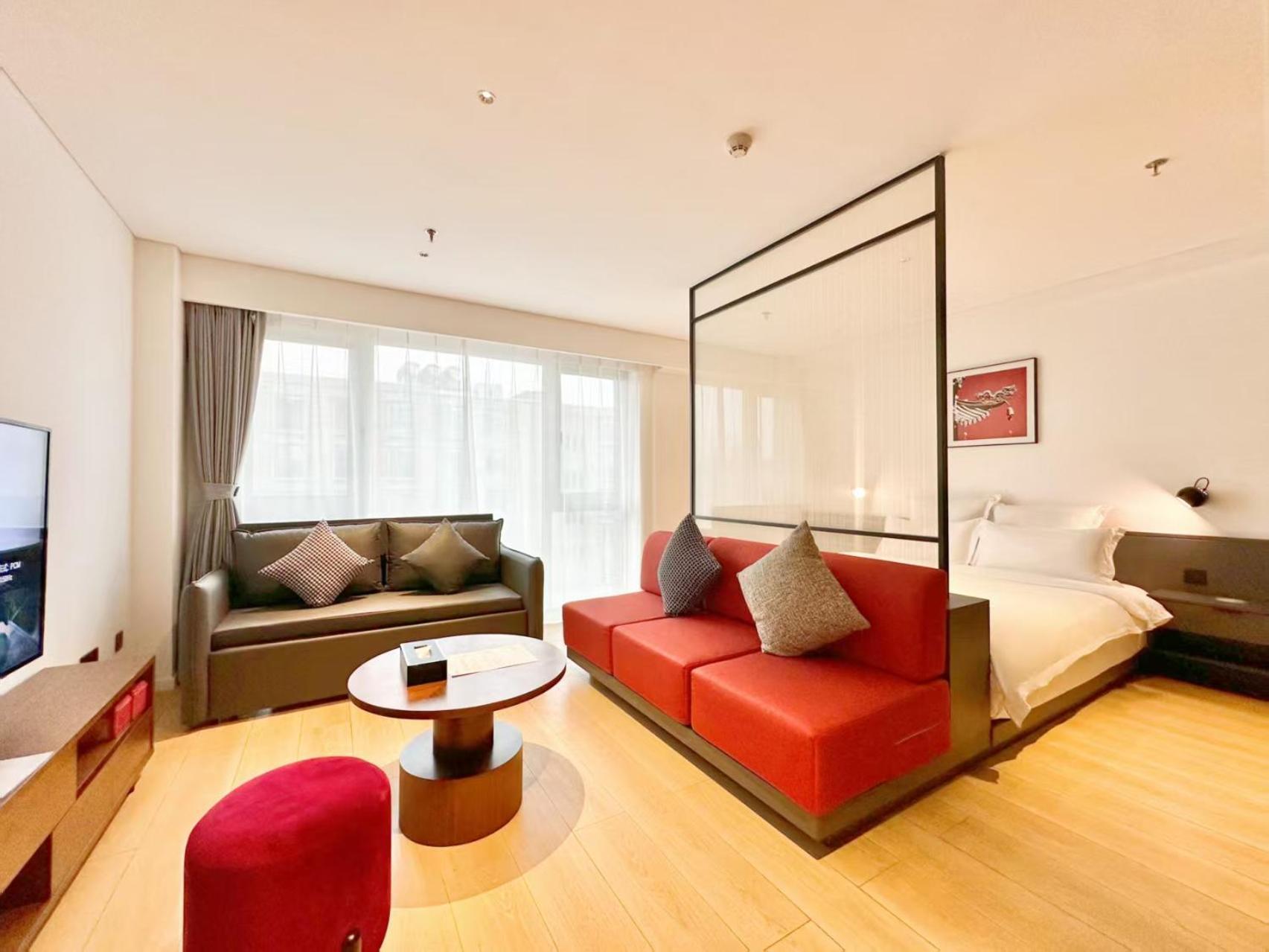 Base-Beijing Wangfujing Serviced Apartment- In Hutong &Bike Rental &Close To Forbidden City, Tian'Anmen Square &Subway Nearby &Free Coffee &Washing Machine,Kitchen &Restaurant Discount &English Speaking &High Speed Free Wifi Exteriör bild
